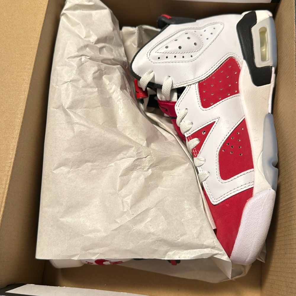 Carmine 6s ❤️